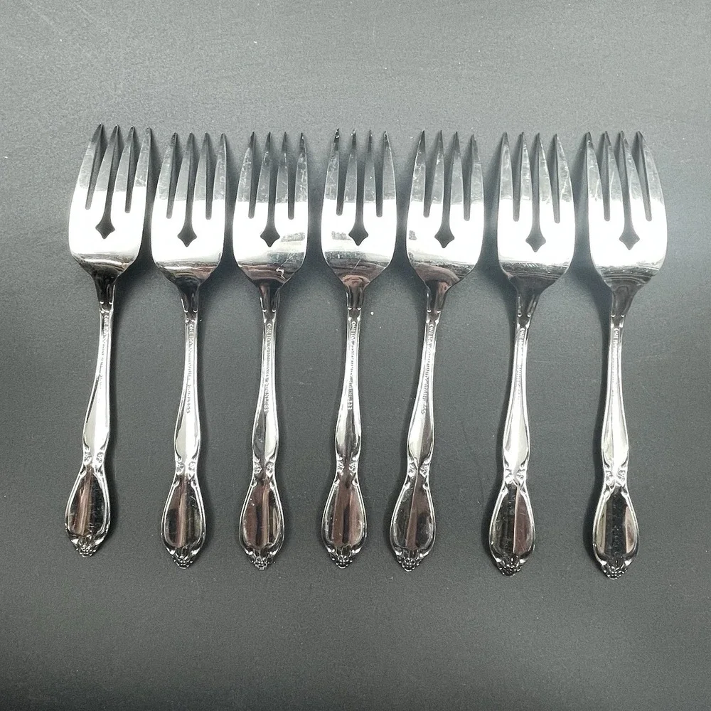 Oneida Community Chantelaine Stainless Salad Forks Lot of 7 Replacement Flatware